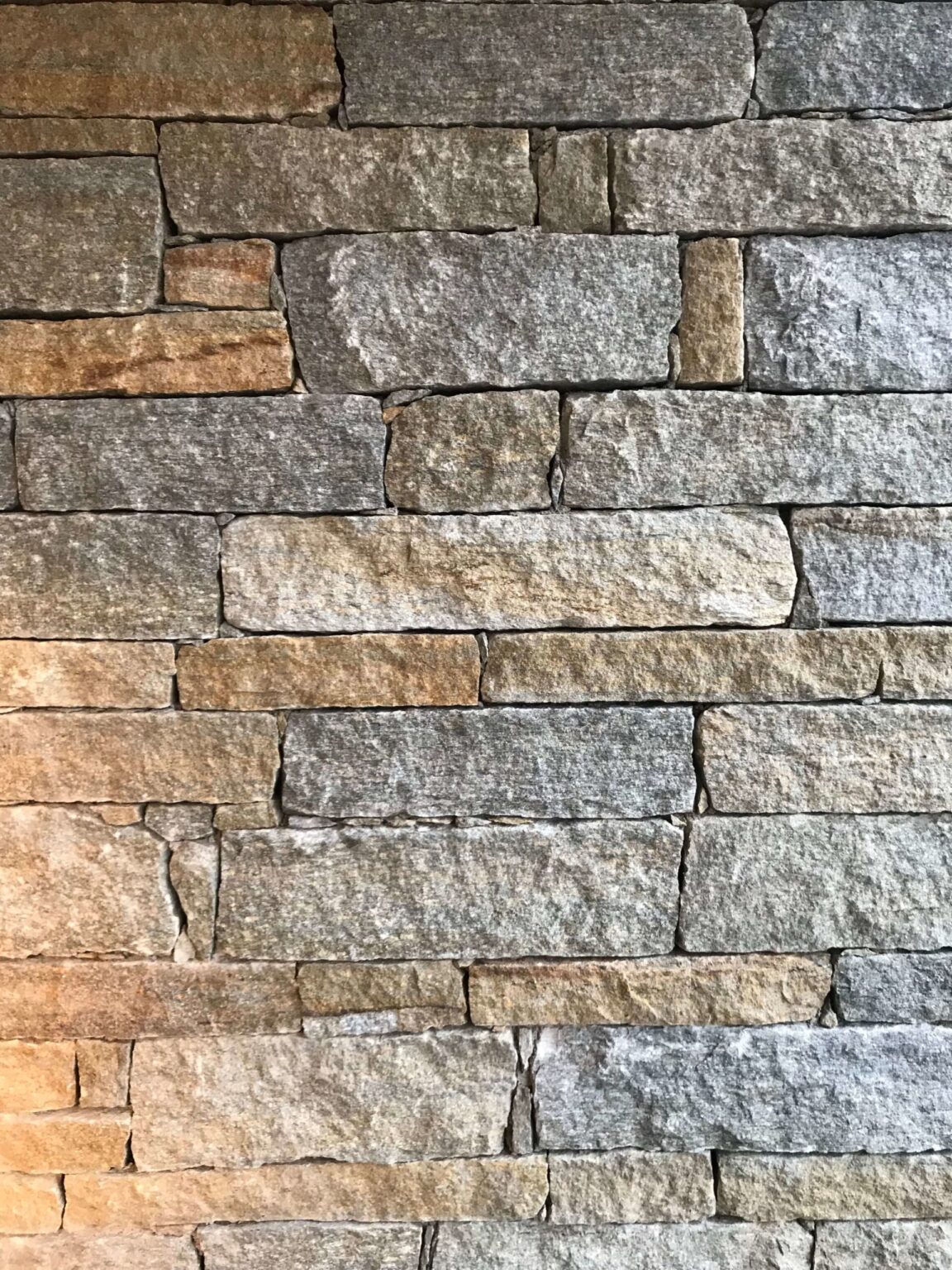 Wandverblender Stein Luserna Gneis Naturstein Crafted Stone